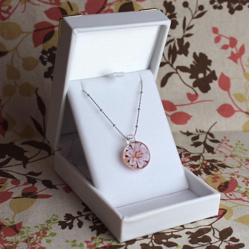 guridrops】水中花ネックレス(雪の花/Pink) | ぐり工房 Online Shop