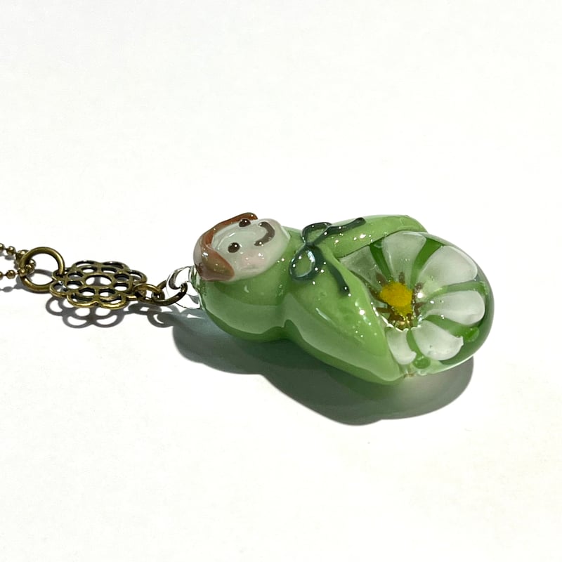 現品】マトリョーシカネックレス(黄緑／白い花)② | ぐり工房 Online Shop