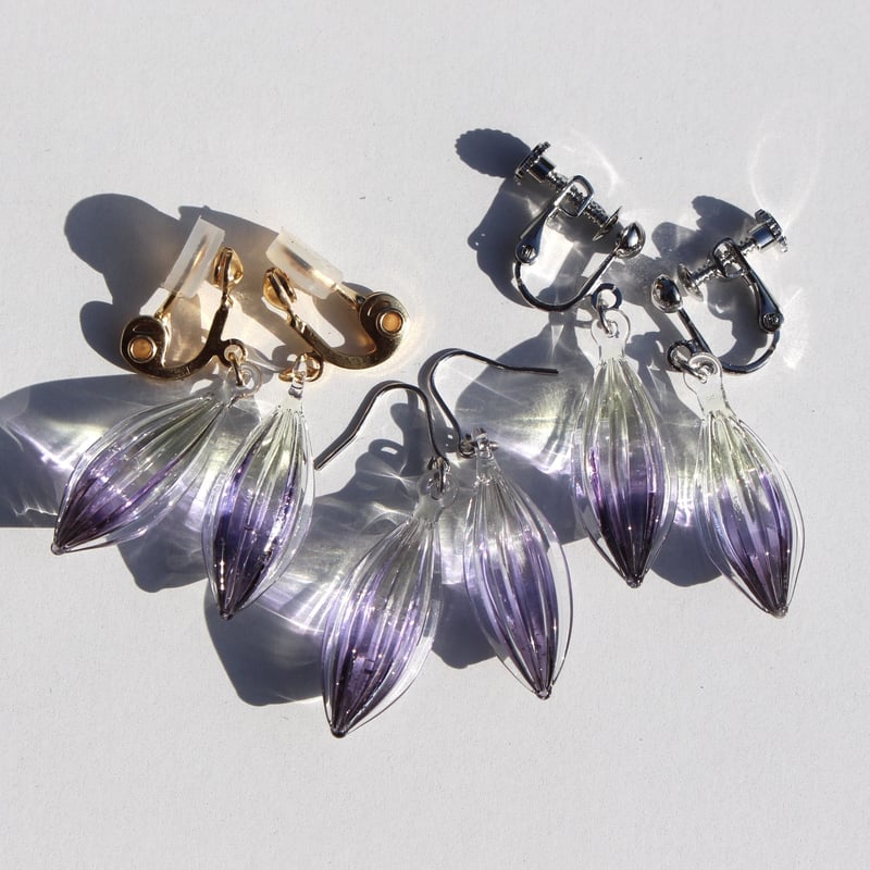 guridrops】春色グラデーションのカカオの実ピアス／イヤリング(Purple