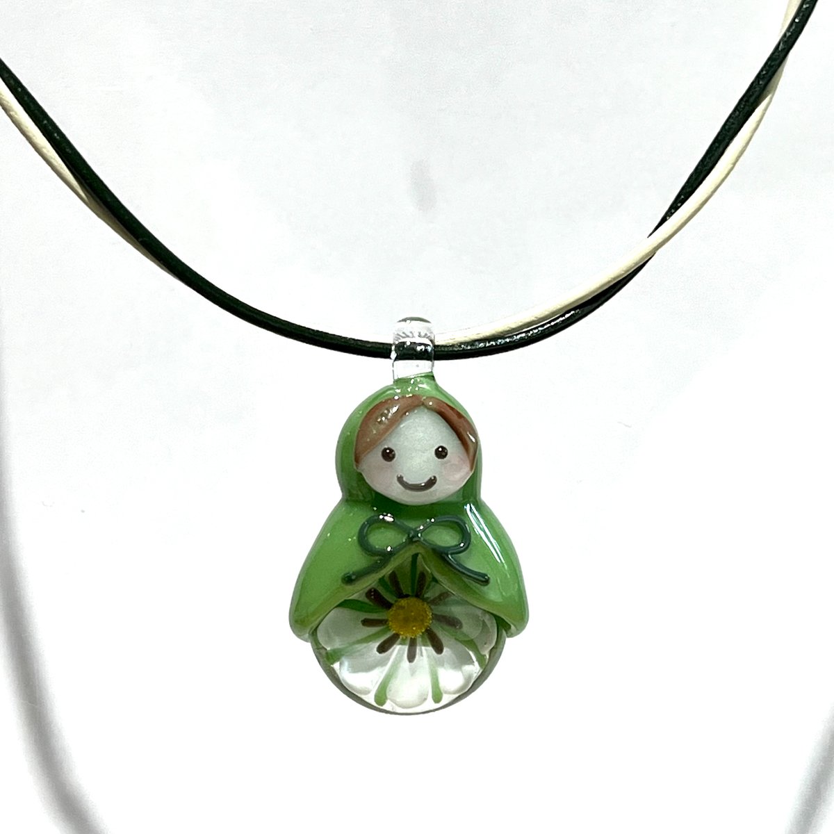 現品】マトリョーシカチョーカー(黄緑／白い花) | ぐり工房 Online Shop