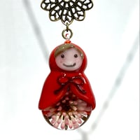 【現品】マトリョーシカネックレス(赤／ピンクの八重の花）①