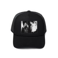 PRIMITIVE skateboarding - 2pac ICON TRUCKER HAT BLACK
