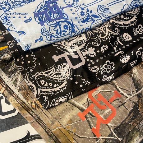 UNDERRATED MESH SHORTS  Blue Paisley/Black Paisley/Wood Camo