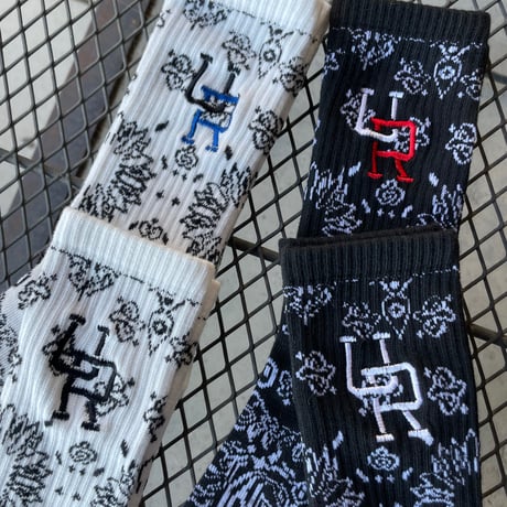 UNDERRATED  Socks Paisley  White/Black