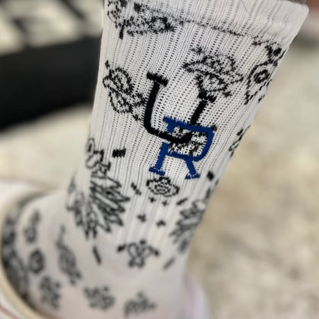 UNDERRATED  Socks Paisley  White/Black