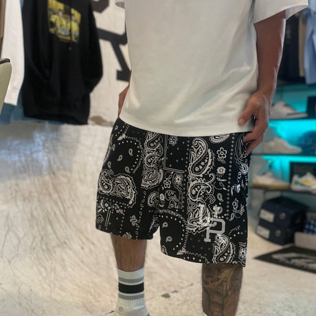 UNDERRATED MESH SHORTS  Blue Paisley/Black Paisley/Wood Camo
