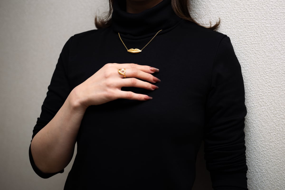 サルバドール・ダリ ネックレス ペンダント【新品未使用】ダリ美術館 ダリジュエリーネックレス ”Lip Gold” | 公益財団法人 諸橋近代