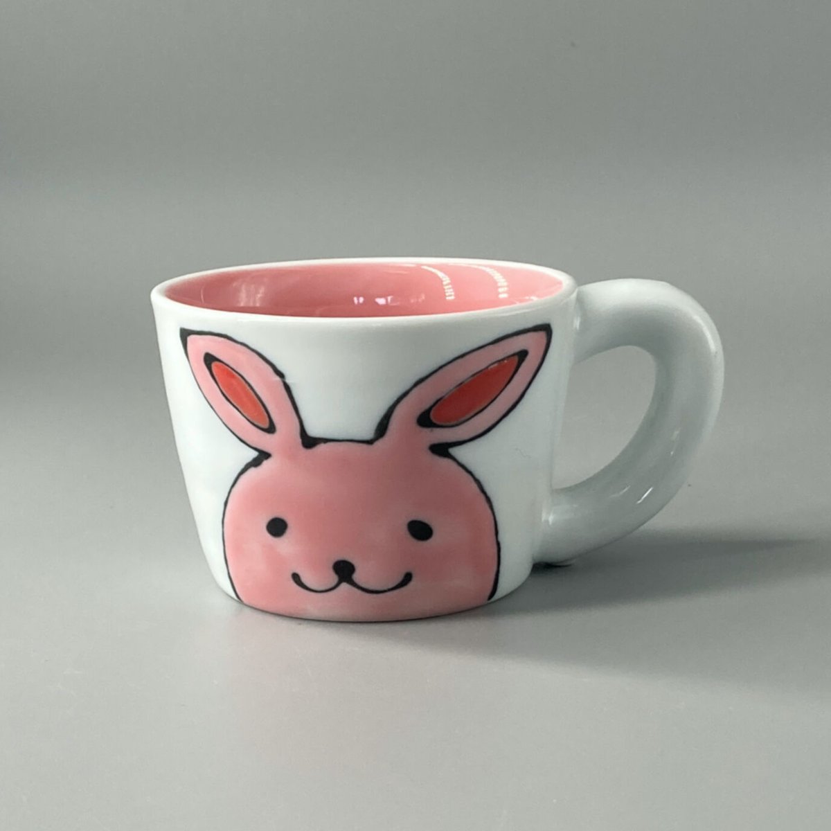 うさぎ【新品】DAISAK カップ　マグカップ　ダイサク　兎　ウサギ　ピンク うさぎ【新品】DAISAK カップ マグカップ ダイサク 兎 ウサギ