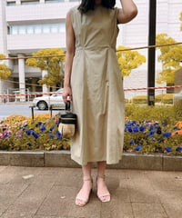 バルーンラインワンピース・全3色(¥14,080)