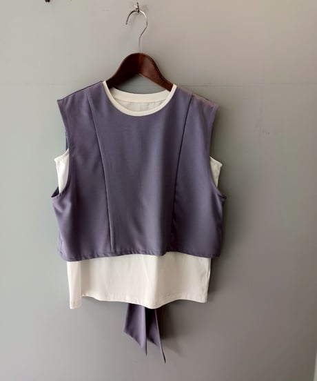 バックリボンベスト＋ノースリーブトップスセット・全3色(¥8,690)