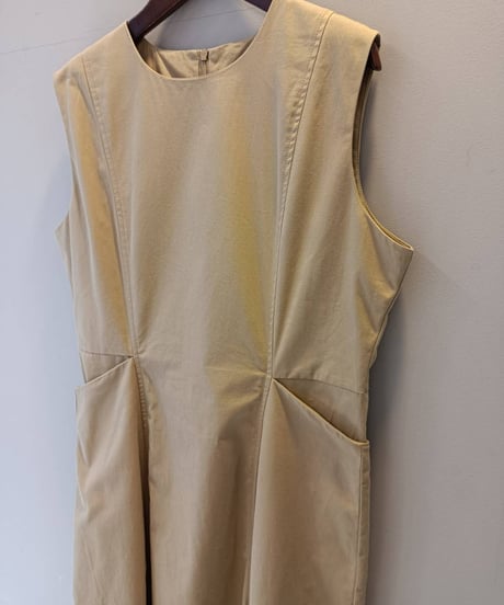 バルーンラインワンピース・全3色(¥14,080)