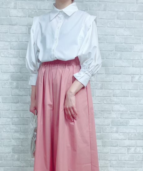 テープショルダーブラウス・全3色・24SS022　　　　　　　　　　　　　　　　　　　　　　　　　　　　（￥9,790）