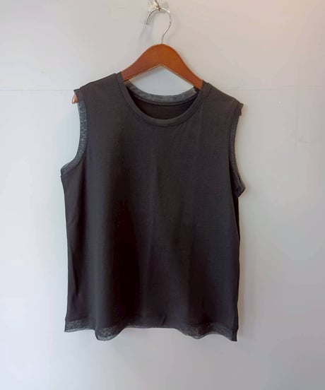 チュールタンクトップ・全3色(￥6,490)