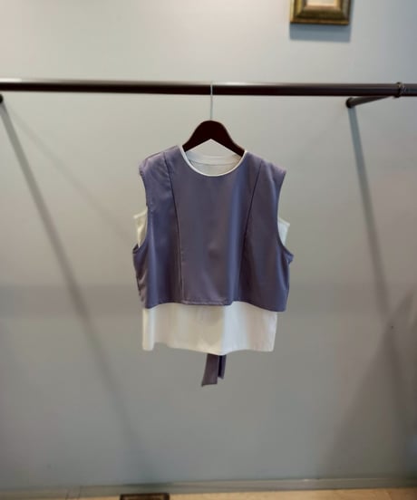 バックリボンベスト＋ノースリーブトップスセット・全3色(¥8,690)