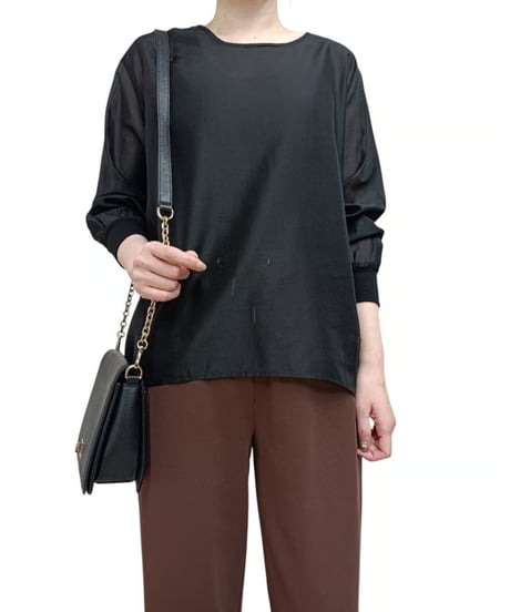 シアービッグブラウス・全3色(¥8,690)