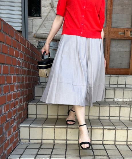 リネン8枚切替スカート・全3色　（￥12,100）