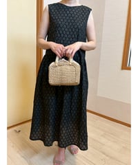 ドットノースリーブワンピース・全3色(￥14,080)