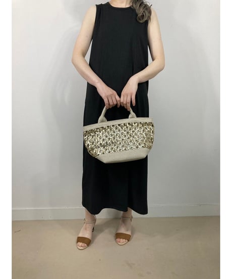 リブノースリーブワンピース・全３色・（￥9,790）