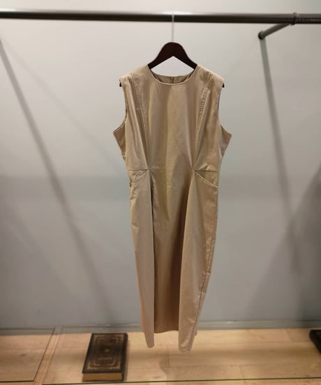 バルーンラインワンピース・全3色(¥14,080)