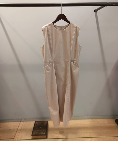 バルーンラインワンピース・全3色(¥14,080)