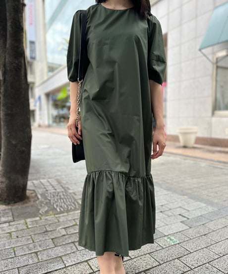 ランタン袖マーメイドワンピース・全3色(￥8,690）