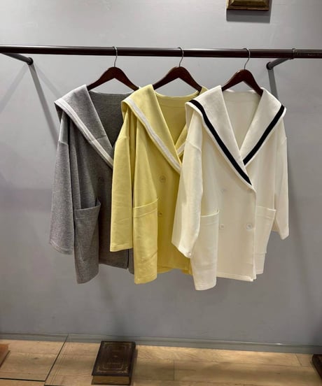 配色ラインセーラーカラーコート・全3色(￥11,880)