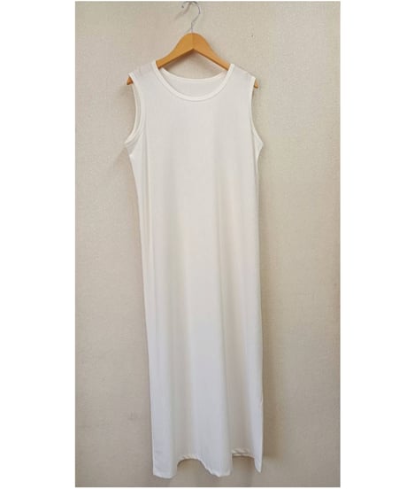 リブノースリーブワンピース・全３色・（￥9,790）