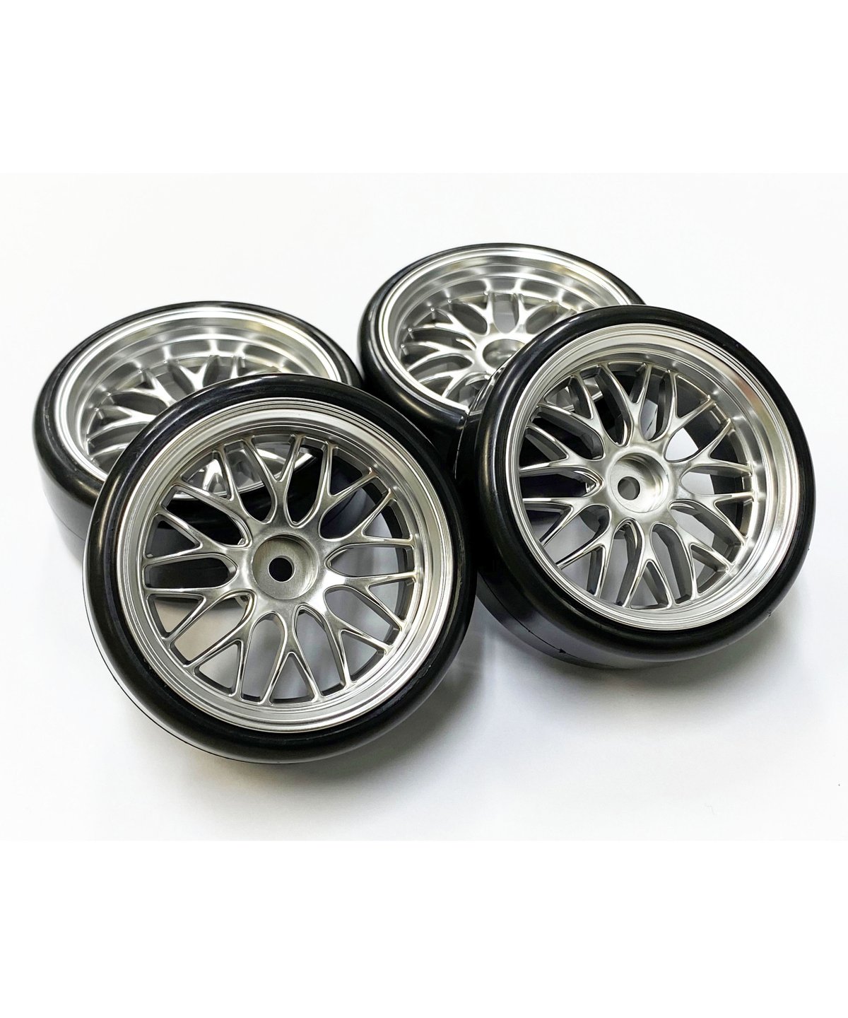 HD-073CS】ホイルはめ込み済みドリフトタイヤ（GNOSIS HS202