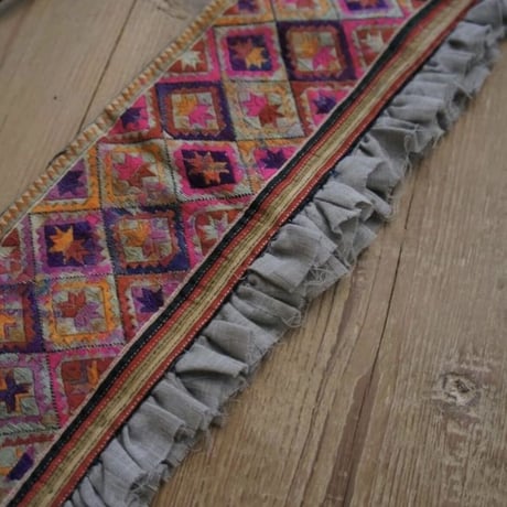 ミャオ族刺繍布 帯ベルト