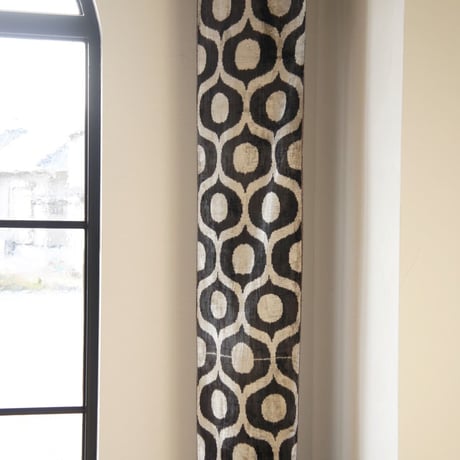 Velvet Ikat (black)