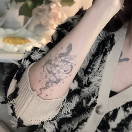 Karisome｜蛇と花【D-61】