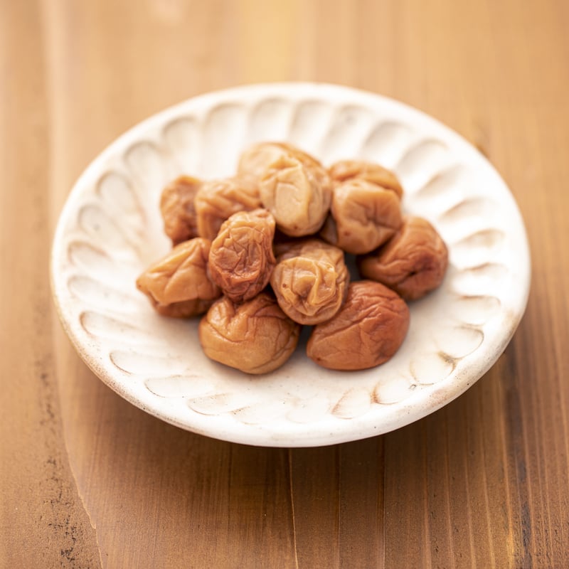 竹・140g 】 塩分約12％ 土と水にこだわった山森農園の梅干し 「魔法