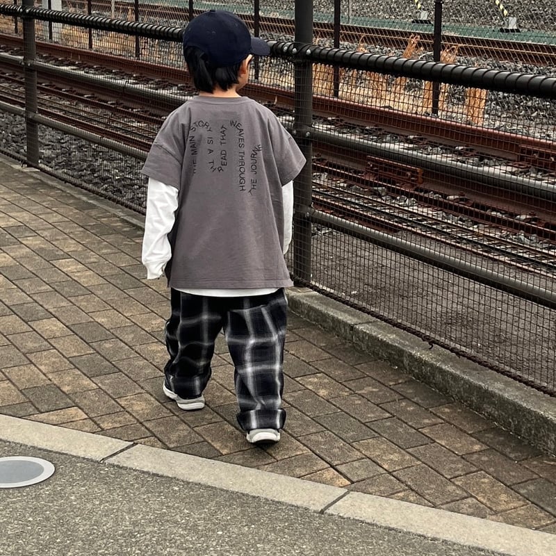 main story / Oversized Tee - Plum Kitten (2y-14