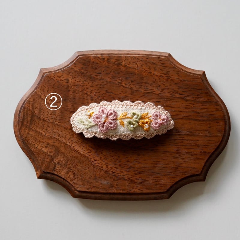 再入荷】 angela bon / Embroidered Hair pin 10種類 |