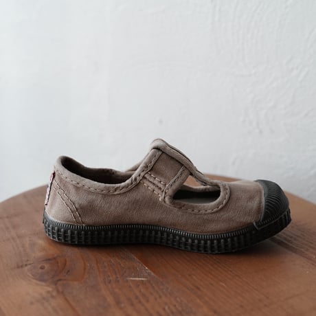 ☆Cienta / T-STRAP SHOES - BEIGE ムラ染め【ブラックソール】(77N 777) 12.5~17cm