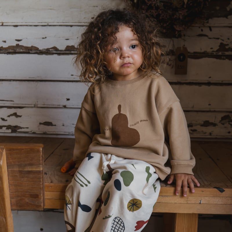 【organic zoo】 Pear Slogan Sweatshirt organic zoo / Pear Slogan Sweatshirt 6-12m 4-5y