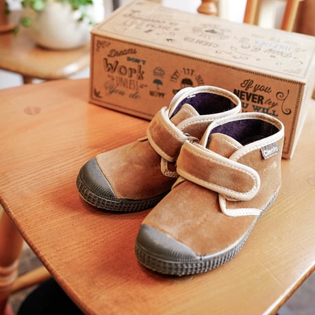 cienta | STORES