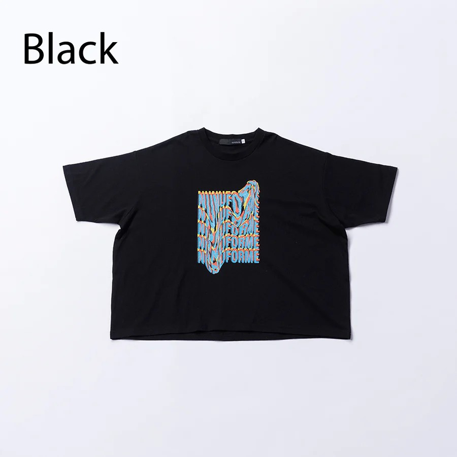 nunuforme / nt25-005-05 グリッジロゴプリントT - Black | c