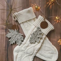 Nordstjerne / SUSTAIN set of leafs, nude grey
