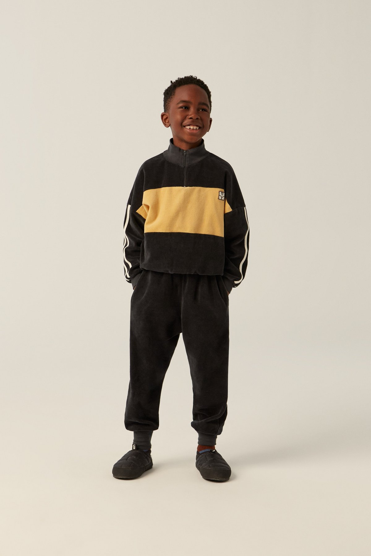 the campamento / GREY CONTRAST SWEATSHIRT | cal