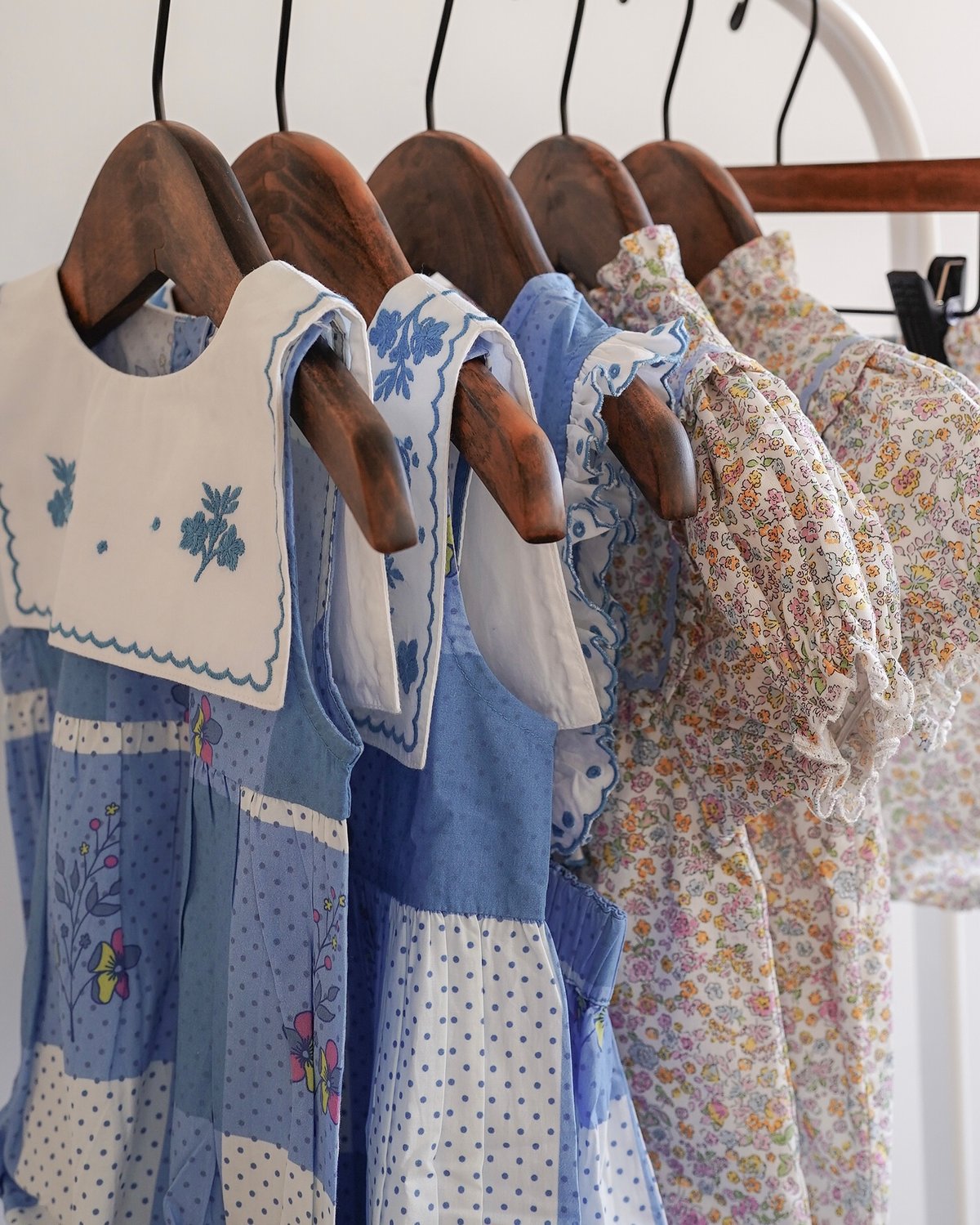 【新品未使用】Bebe organic Lena Dress ワンピース4y bebe organic / Laura Dress | calme closet