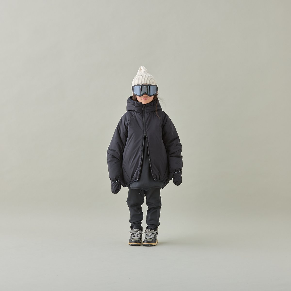 MOUN TEN. / air mitten blouson - black | calme