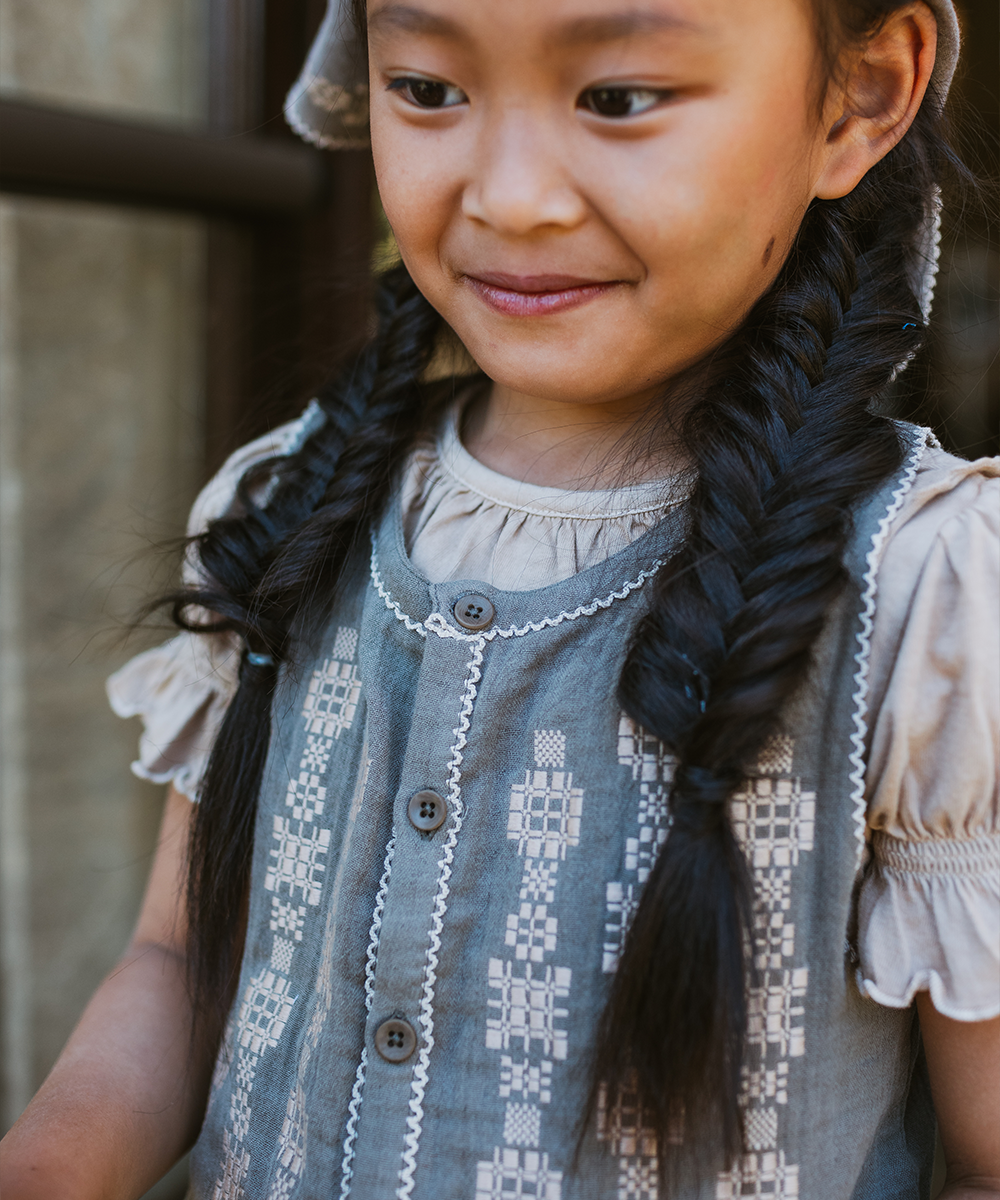 MABLI / FOLK VEST - KOALA - | calme closet