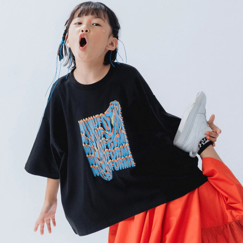 nunuforme / nt25-005-05 グリッジロゴプリントT - Black | c