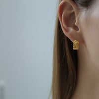 一点物モンタナアゲートピアス() | LAROIS