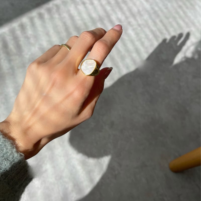 マザーオブパールリング | LAROIS