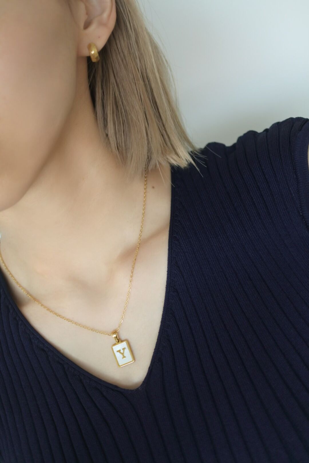 ステンレスイニシャルシェルネックレスO〜Z | LAROIS