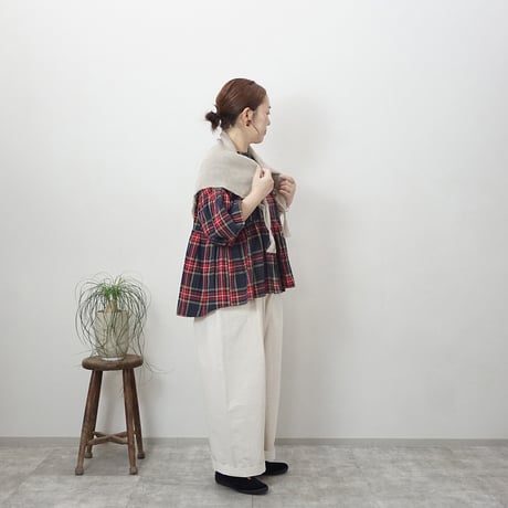 atelier emau アトリエエマウ　サイドリボンギャザーベストblack fit=scale-down,w=1200