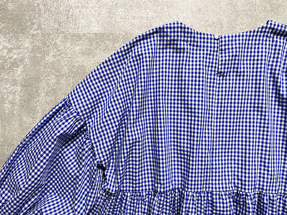 ギンガムチェックギャザーブラウス | atelier emau