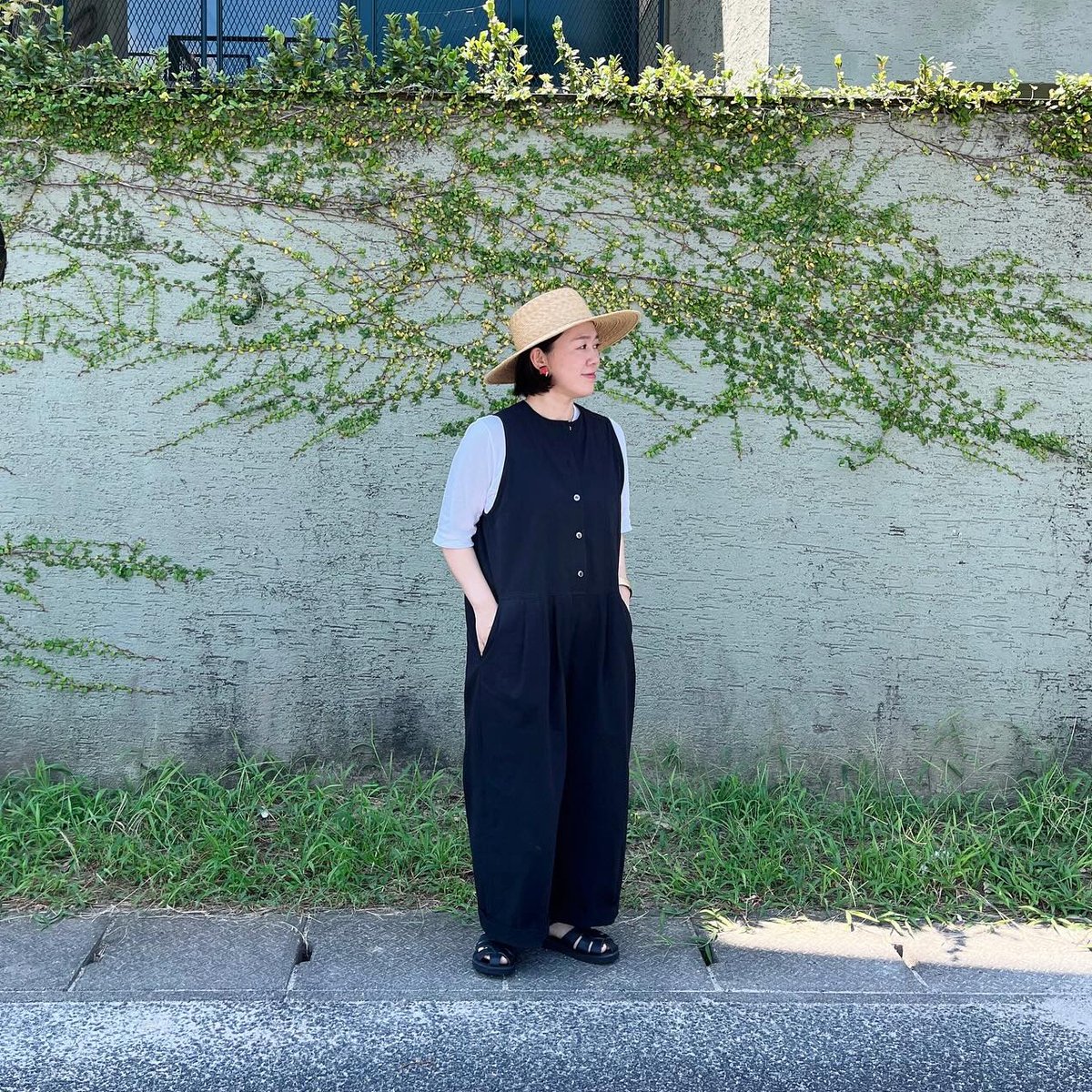 紗栄子さん着　hue day to evening  サロペット 紗栄子さん着hue day to evening サロペット